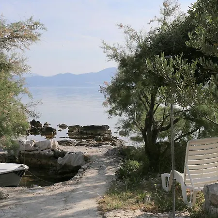 By The Sea Drace, Peljesac - 4535