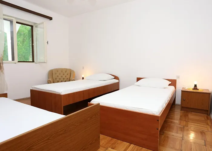 By The Sea Drace, Peljesac - 4535